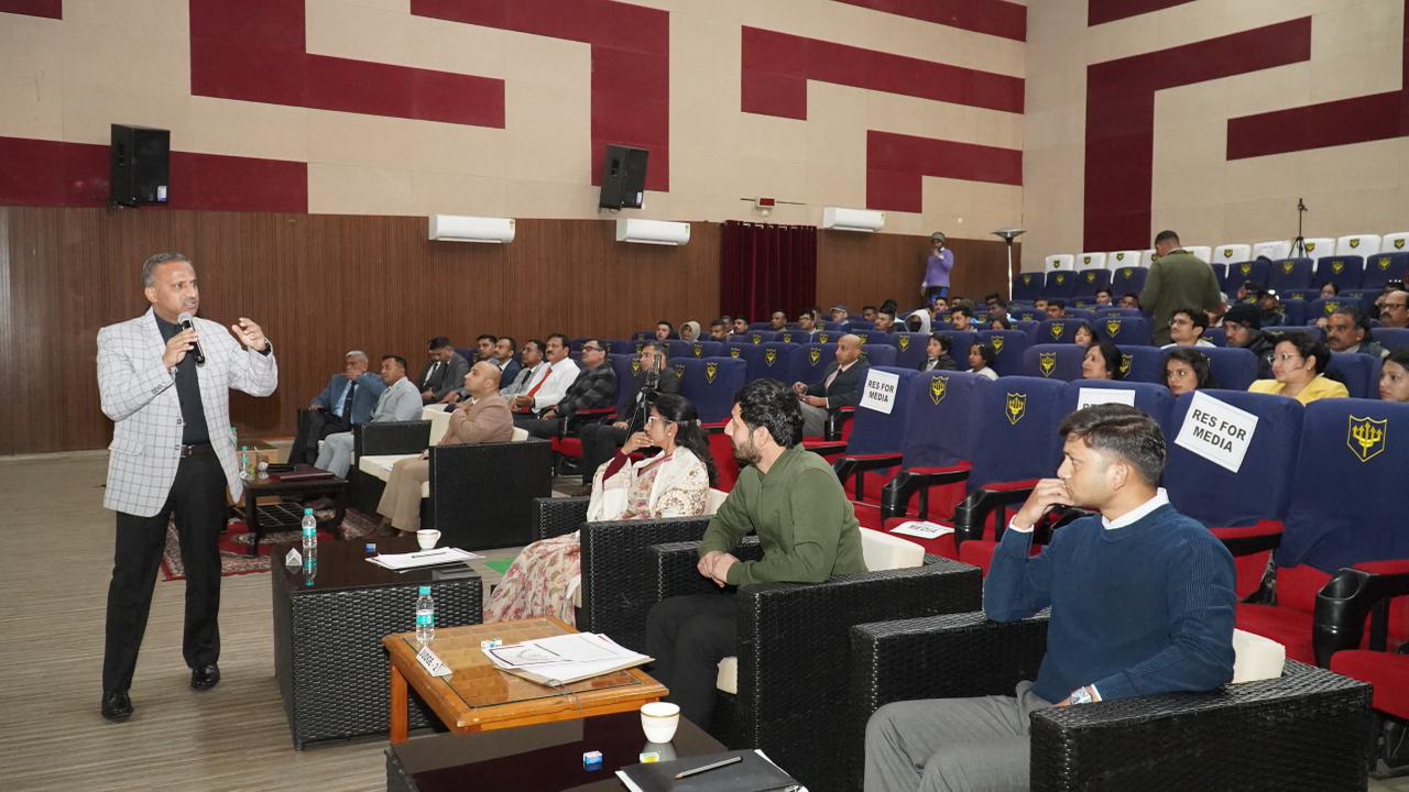 पंचशूल पल्स के आरजे हंट फाइनल में दिखा युवाओं का हुनर, जनभागीदारी ने बढ़ाया उत्साह